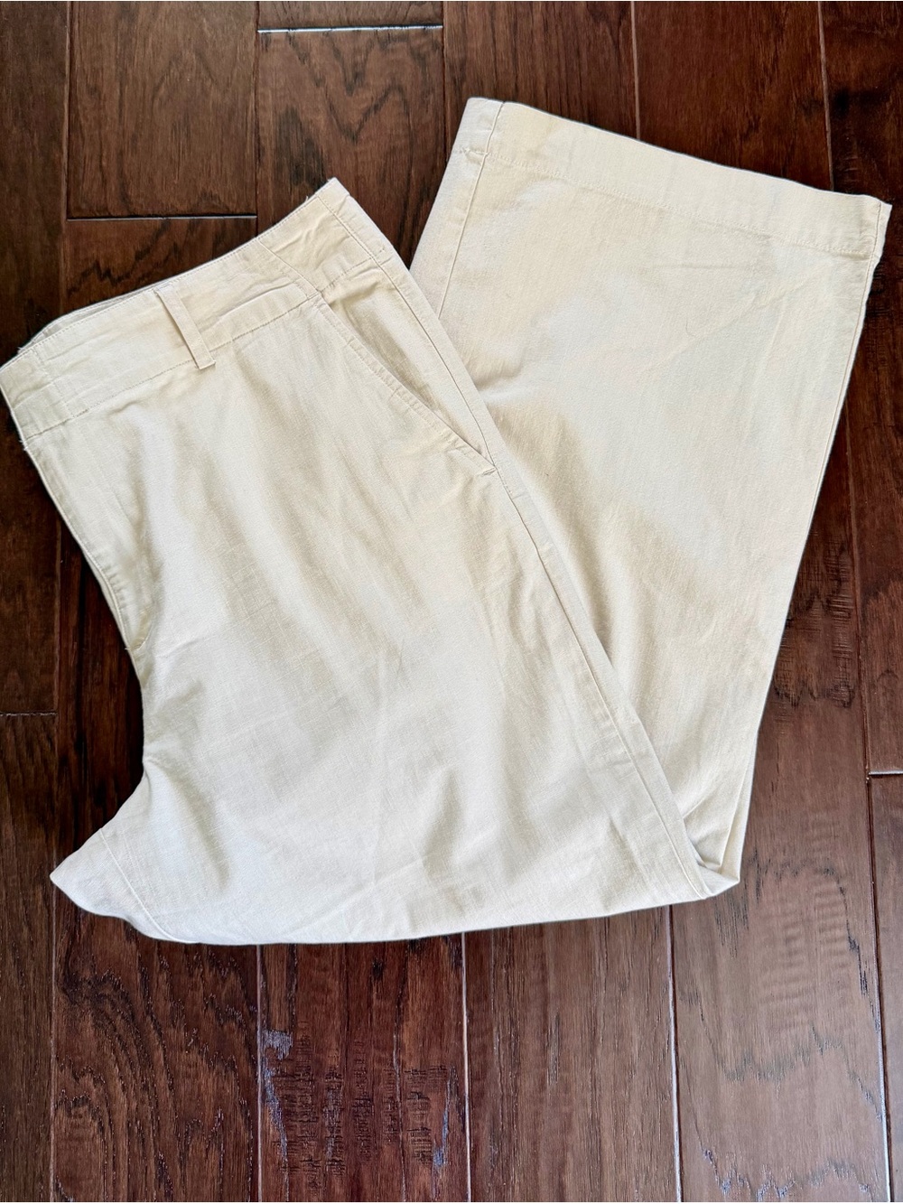 LOFT Womens Slim Wide Leg Crop Cream Chinos